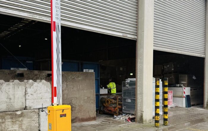 Mobile Schranke mit Unterkriechschutz in Gütersloh